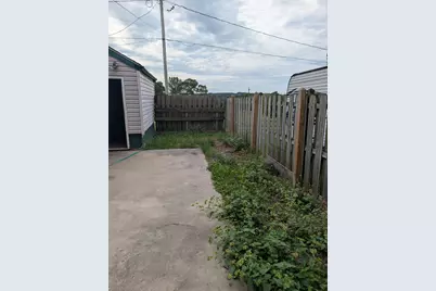 504 Adams Street, Ludington, MI 49431 - Photo 32