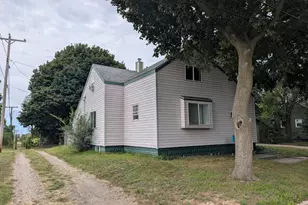 504 Adams St, Ludington, MI 49431 - Photo 1