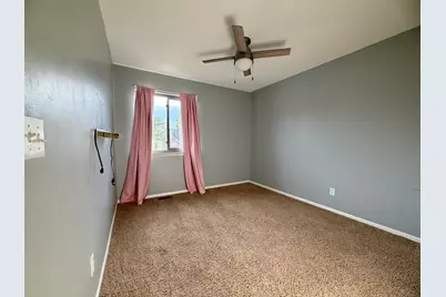 19713 Sexton Street, Brownstown, MI 48173 - Photo 36