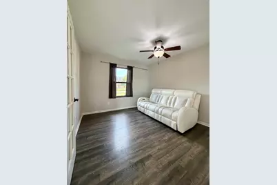 19713 Sexton Street, Brownstown, MI 48173 - Photo 10