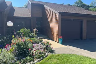 602 Maple Creek Dr, Holland, MI 49423 - Photo 1