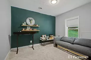 7801 Cascade Rd SE, Grand Rapids, MI 49546 - Photo 24