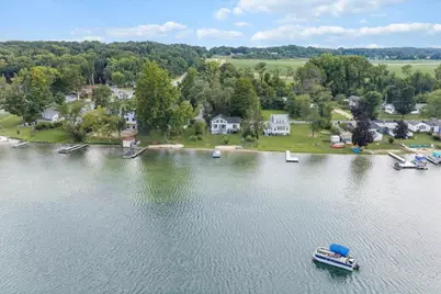 25030 Lakeshore Drive, Dowagiac, MI 49047 - Photo 24