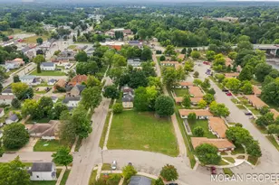 215 2nd Ave, Big Rapids, MI 49307 - Photo 60