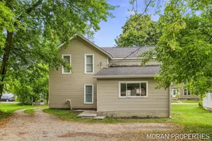 215 2nd Ave, Big Rapids, MI 49307 - Photo 54