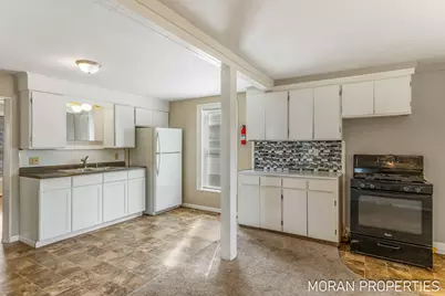 215 2nd Avenue, Big Rapids, MI 49307 - Photo 26