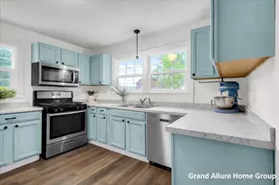 5119 18 Mile Rd NE, Cedar Springs, MI 49319 - Photo 2
