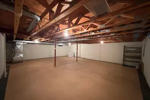 5742 Leisure S Dr SE, Kentwood, MI 49548 - Photo 14
