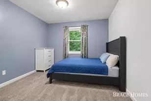 7575 Regal Ave SE, Grand Rapids, MI 49548 - Photo 8