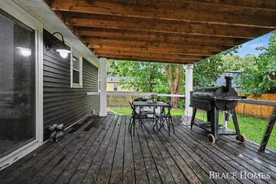 7575 Regal Avenue SE, Grand Rapids, MI 49548 - Photo 18