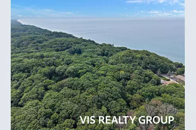 18221 Holcomb Hills Road, Grand Haven, MI 49417 - Photo 32