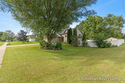 6379 Sheldon Drive, Hudsonville, MI 49426 - Photo 4