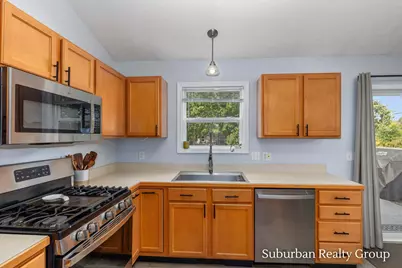6379 Sheldon Drive, Hudsonville, MI 49426 - Photo 10