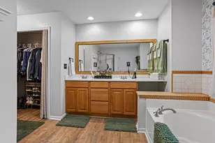 4861 Hidden Hills Cir, Howell, MI 48855 - Photo 24