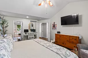 4861 Hidden Hills Cir, Howell, MI 48855 - Photo 20