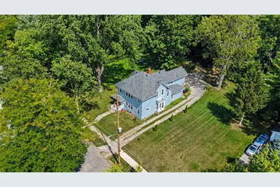 939 Maple Avenue, Jackson, MI 49203 - Photo 1