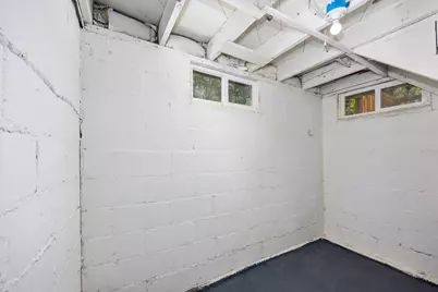 1071 Bristol Avenue NW, Grand Rapids, MI 49504 - Photo 34