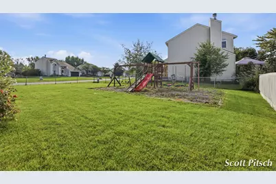 2576 Mapleview Street SE, Kentwood, MI 49508 - Photo 46