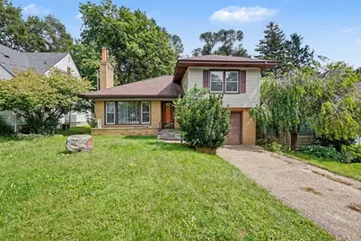 1220 SE Sylvan Avenue SE, Grand Rapids, MI 49506 - Photo 1