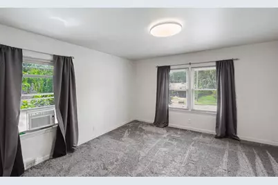1220 SE Sylvan Avenue SE, Grand Rapids, MI 49506 - Photo 6
