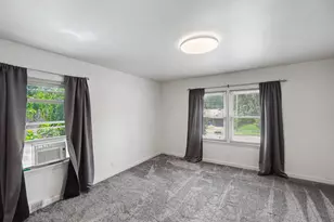 1220 SE Sylvan Ave SE, Grand Rapids, MI 49506 - Photo 6