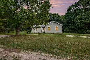 2225 S Wisner Ave, Fremont, MI 49412 - Photo 1
