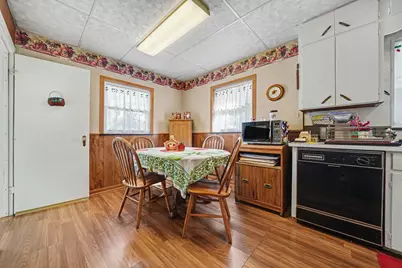 2 S Fairview Avenue, Niles, MI 49120 - Photo 8