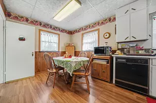 2 S Fairview Ave, Niles, MI 49120 - Photo 8