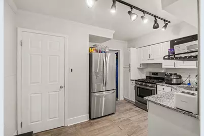 23147 Melville Avenue, Hazel Park, MI 48030 - Photo 10