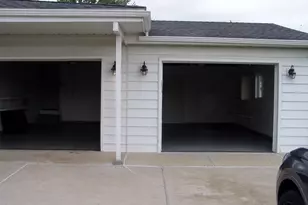 33462 Krauter St, Westland, MI 48185 - Photo 4