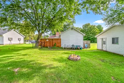 206 Bowman Street, Jonesville, MI 49250 - Photo 8