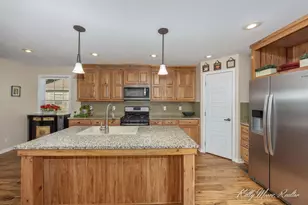 1537 N Teal Waters Dr, Jenison, MI 49428 - Photo 8