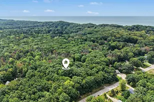 1439 W Sternberg Rd, Norton Shores, MI 49441 - Photo 46