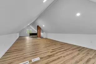 2672 Columbus St, Detroit, MI 48206 - Photo 38
