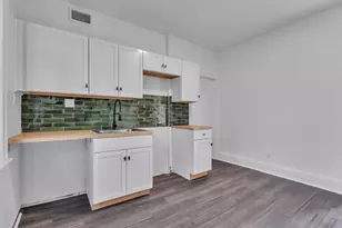 2672 Columbus St, Detroit, MI 48206 - Photo 12