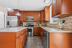 7360 Dover Dr, Ypsilanti, MI 48197 - Photo 10