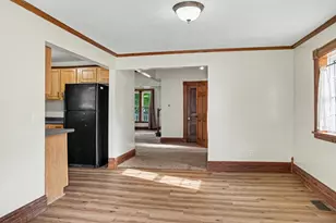 617 W Green St, Marshall, MI 49068 - Photo 6