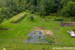 3163 Pillon Rd, Muskegon, MI 49445 - Photo 2
