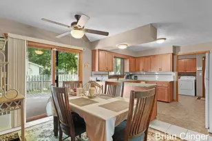 4161 Springfield Ct, Hudsonville, MI 49426 - Photo 6