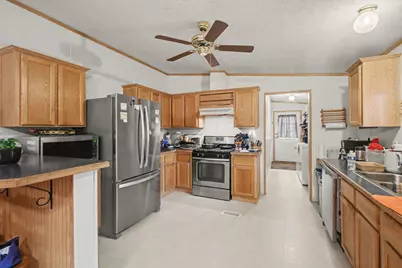 5264 Amy Drive, Coloma, MI 49038 - Photo 10