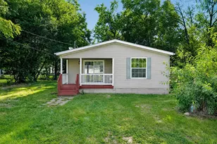105 S Stone Ave, Battle Creek, MI 49014 - Photo 1