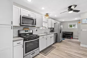 88 Latta St, Battle Creek, MI 49017 - Photo 6