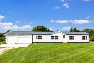 13745 Steffensen St NE, Gowen, MI 49326 - Photo 1