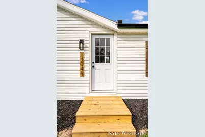 13745 Steffensen Street NE, Gowen, MI 49326 - Photo 4