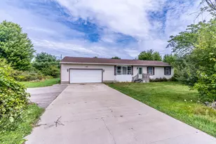 928 E Riley-Thompson Rd, Muskegon, MI 49445 - Photo 1