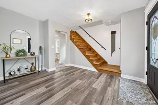 723 Maridell Ave NW, Grand Rapids, MI 49504 - Photo 8