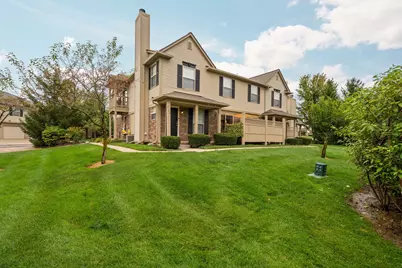 174 Commons Circle, Saline, MI 48176 - Photo 4