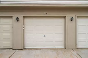 174 Commons Cir, Saline, MI 48176 - Photo 12