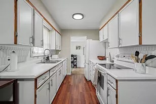 2429 Linda Ave SE, Grand Rapids, MI 49546 - Photo 16