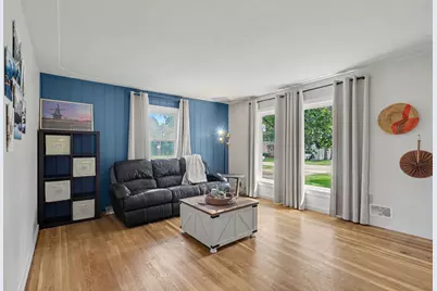 2429 Linda Avenue SE, Grand Rapids, MI 49546 - Photo 8